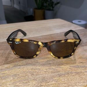 Original Wayfarer Style Sunglasses